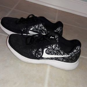 Super cute Nikes